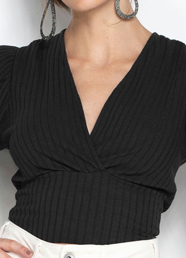 Forum - Cropped Canelado Mangas Amplas Preta 6