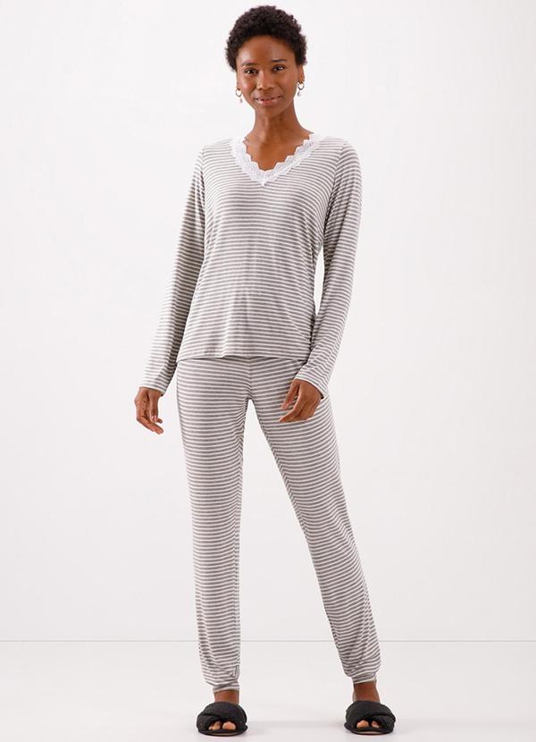 Lunender - Pijama Listrado com Calça e Blusa Cinza