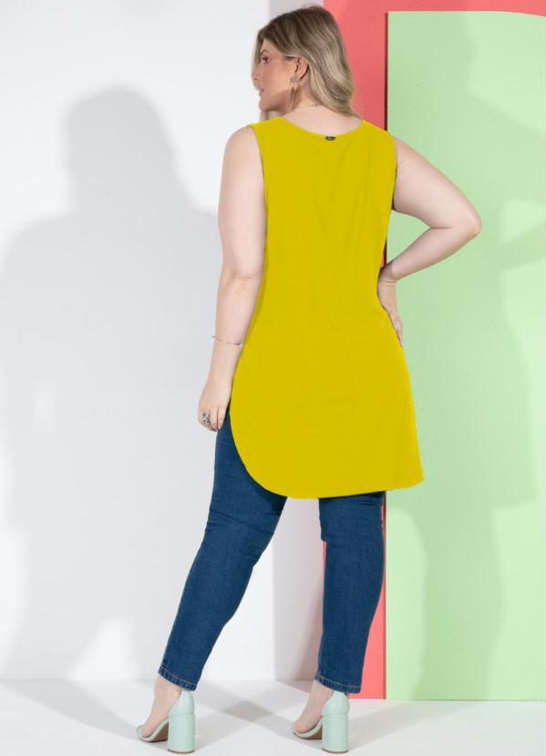 Outlet - Blusa Amarela com Barra Arredondada e Fendas 8