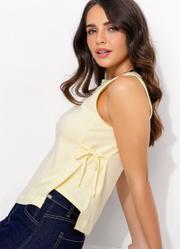 Blusa Amarelo Claro em Malha de Algodo Penteado