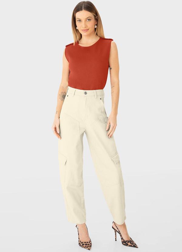 Enfim - Blusa Ampla em Malha Marrom 2