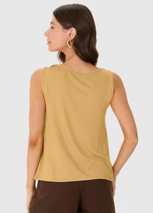 Malwee - Blusa Assimétrica com Torção Amarelo Mostarda - MALWEE