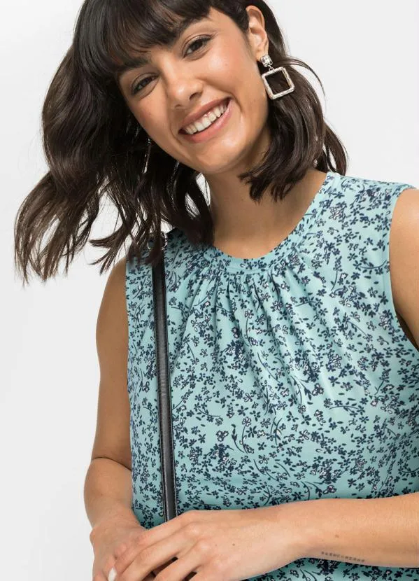 bonprix - Blusa Assimétrica Regata Floral Azul 2