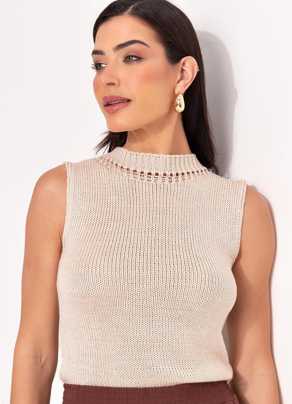 Blusa (Bege) em Tric