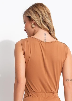 Quintess - Blusa Camel em Malha de Viscolycra - QUINTESS