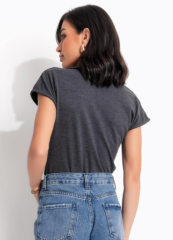 Quintess - Blusa Chumbo em Malha Piquet 2