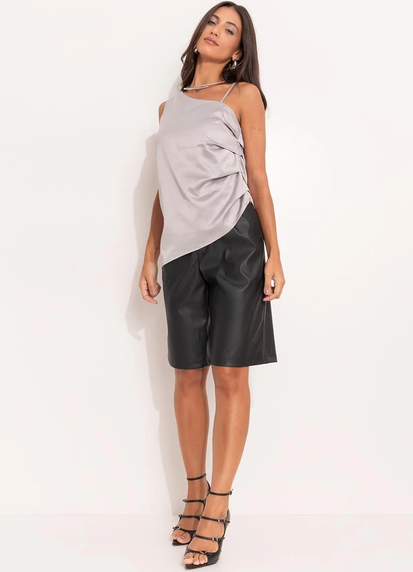 Quintess - Blusa Cinza Claro em Cetim