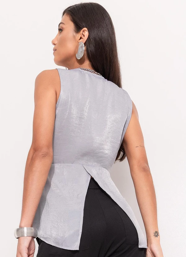 Quintess - Blusa Cinza Claro em Crepe Plano 6
