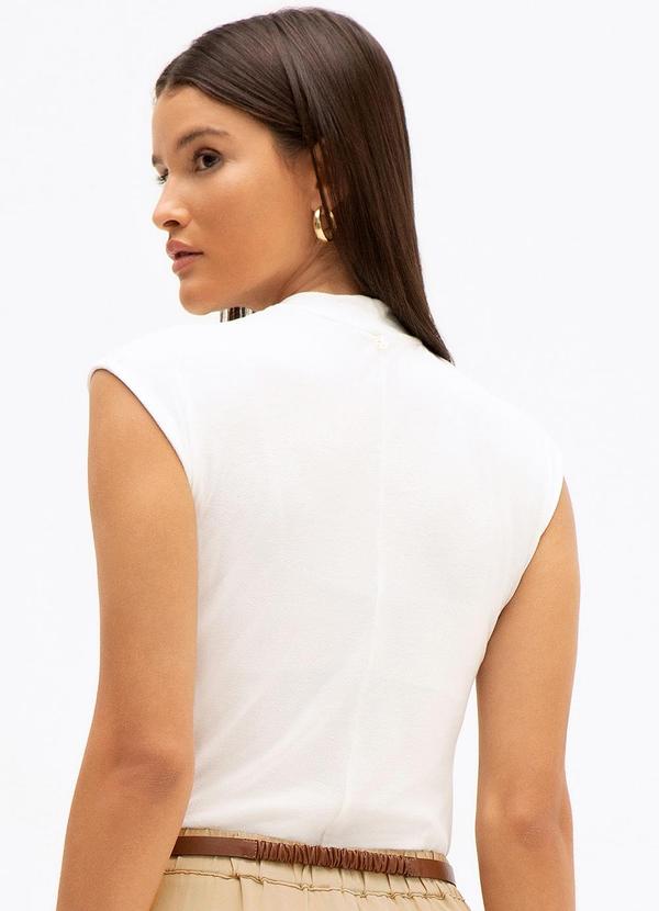 Principessa - Blusa com Aviamento Dourado Celina Bege 2