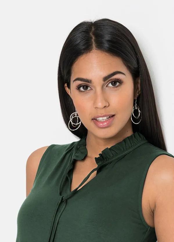 bonprix - Blusa com Babadinhos no Decote Verde Militar 3