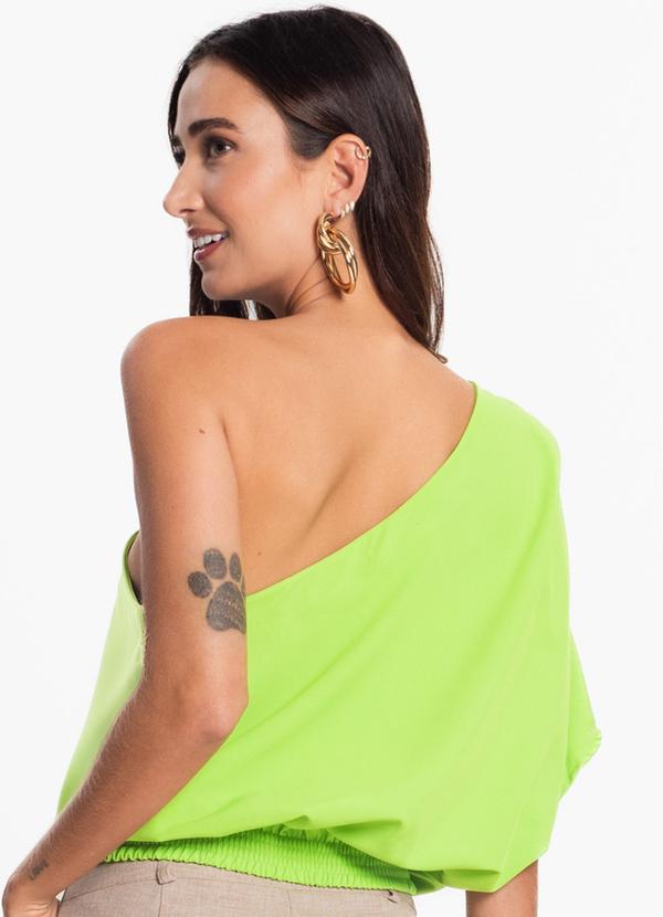 Endless - Blusa Feminina um Ombro Só Crepe Light Verde 2