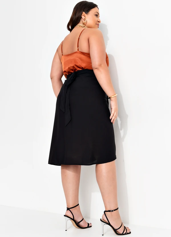 Quintess - Blusa Ferrugem em Tecido Acetinado 10