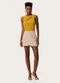 Enfim - Blusa Justa Cut Out Canelada Preto - variação: Amarelo