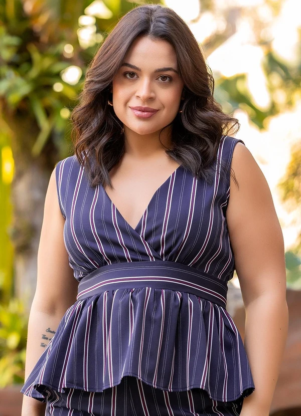 Quintess - Blusa Listrado Marinho em Poliéster com Elastano 11