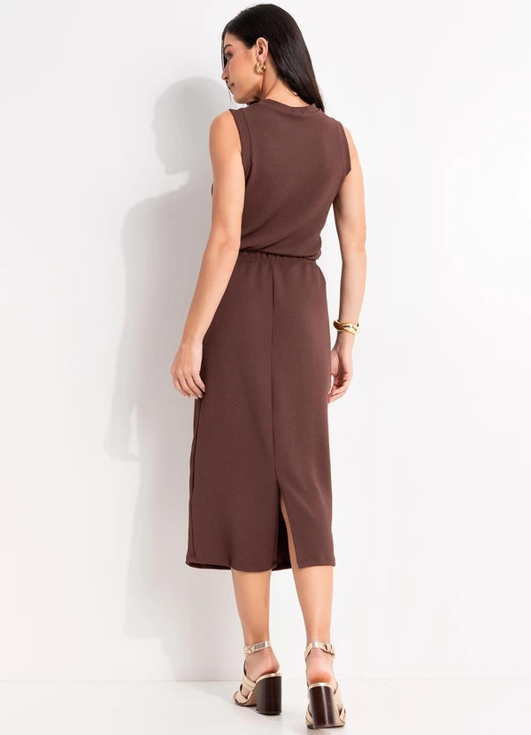 Quintess - Blusa Marrom em Malha Texturizada 11