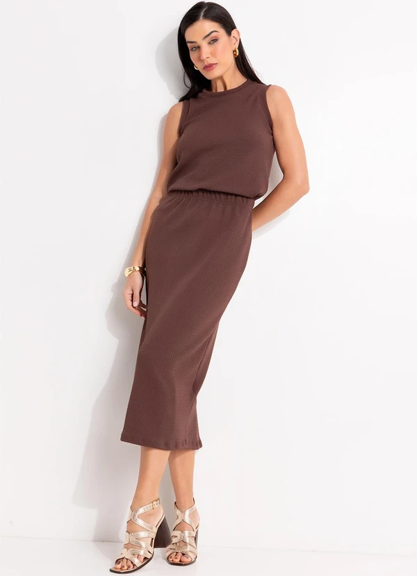 Quintess - Blusa Marrom em Malha Texturizada 13