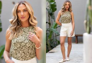 Blusa Mini Floral em Malha Plissada
