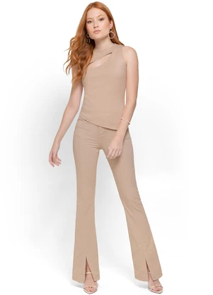 Enfim - Blusa Nude Assimétrica em Interlock - ENFIM