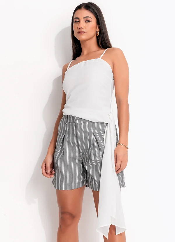 Quintess - Blusa Off White em Crepe Plano 10