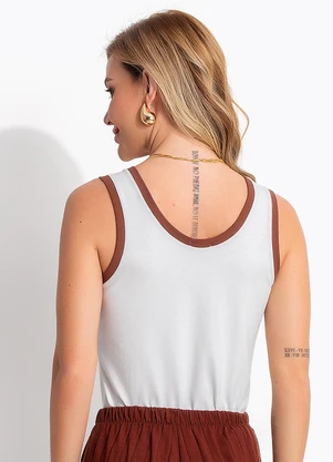 Quintess - Blusa Off White em Malha Cotton - QUINTESS