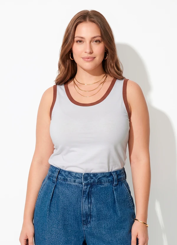 Quintess - Blusa Off White em Malha Cotton