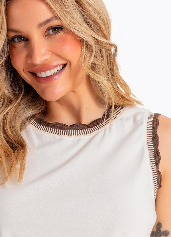 Quintess - Blusa Off White em Malha de Algodão 3