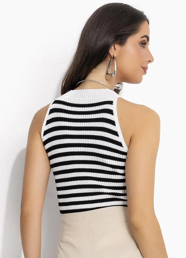 Quintess - Blusa Off White em Tricô 4