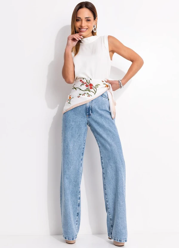 Quintess - Blusa Off White em Viscose Plana 3