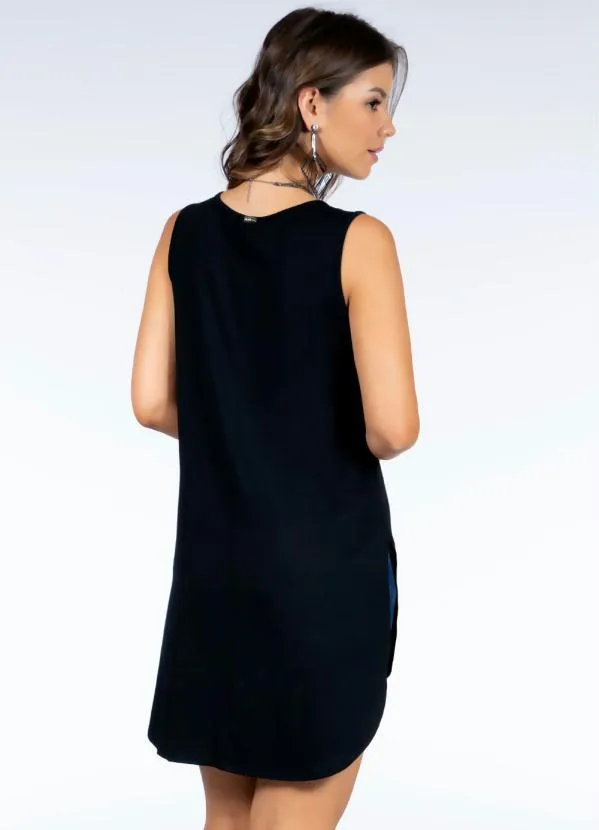 Quintess - Blusa Preta com Barra Arredondada e Fendas 2