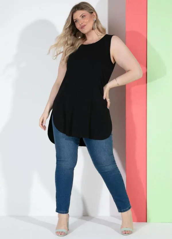 Quintess - Blusa Preta com Barra Arredondada e Fendas 8