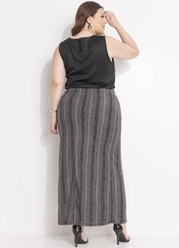 Quintess - Blusa Preta em Crepe Plano Acetinado 18