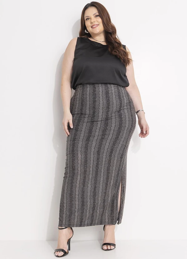 Quintess - Blusa Preta em Crepe Plano Acetinado