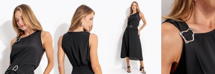 Blusa Preta em Crepe Plano