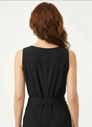 Quintess - Blusa Preta em Crepe Plano - QUINTESS