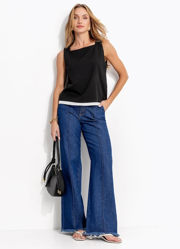 Quintess - Blusa Preta em Crepe Plano 3