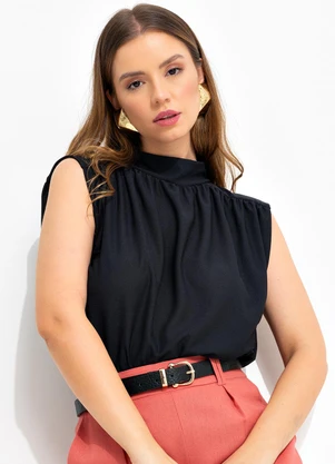 Quintess - Blusa Preta em Malha Crepe - QUINTESS