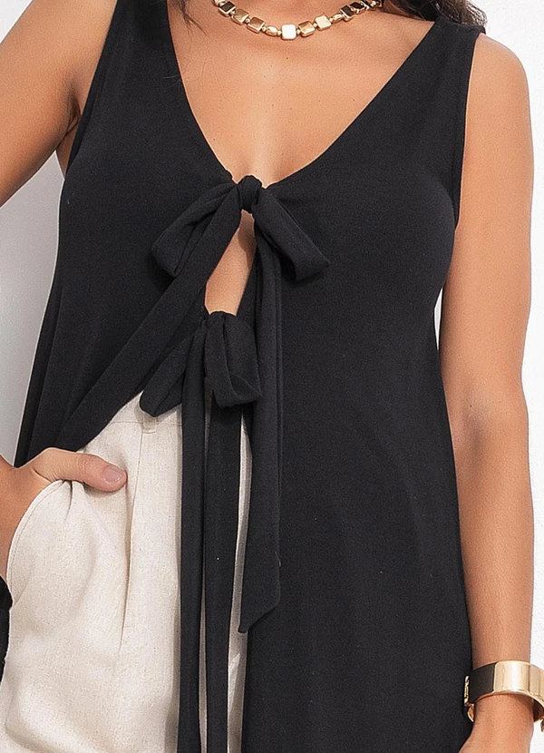 Quintess - Blusa Preta Túnica em Malha Crepe