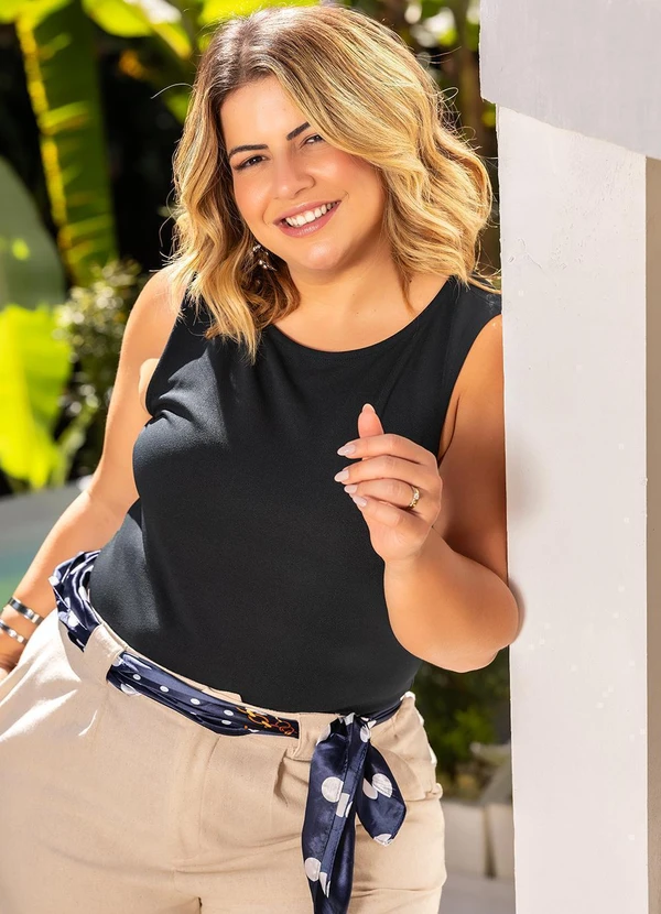 Quintess - Blusa Preto em Malha Crepe 15