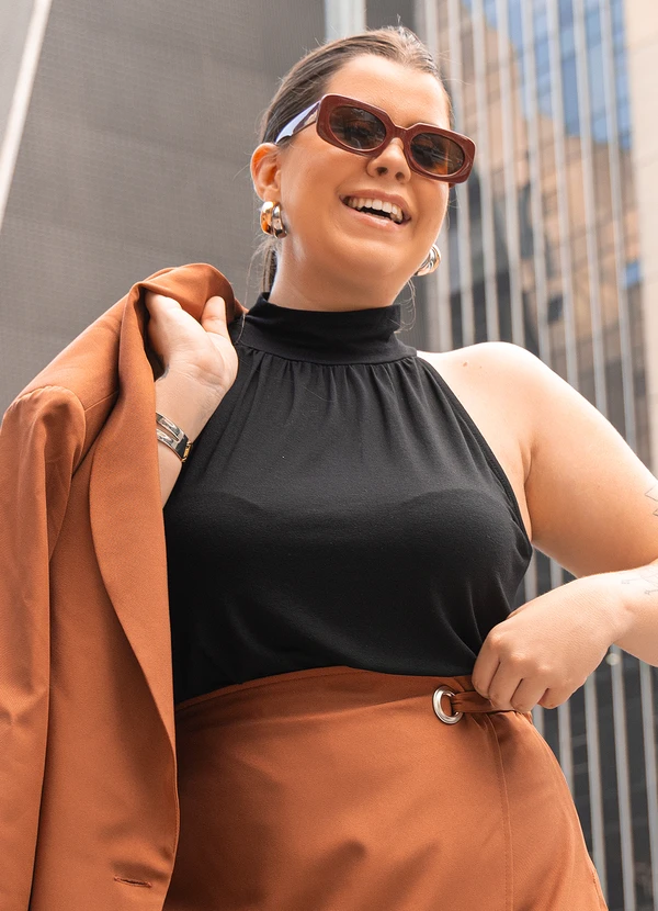 Quintess - Blusa Preto em Malha de Viscose