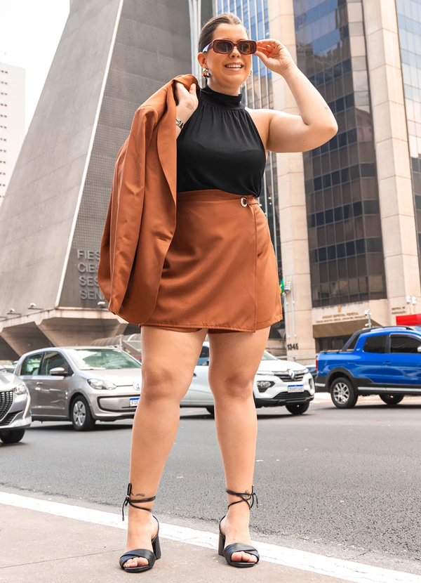 Quintess - Blusa Preto em Malha de Viscose 11