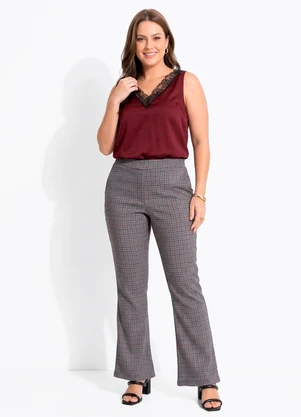 Quintess - Blusa Regata em Cetim Bordô com Detalhe em Renda e Decote V - QUINTESS