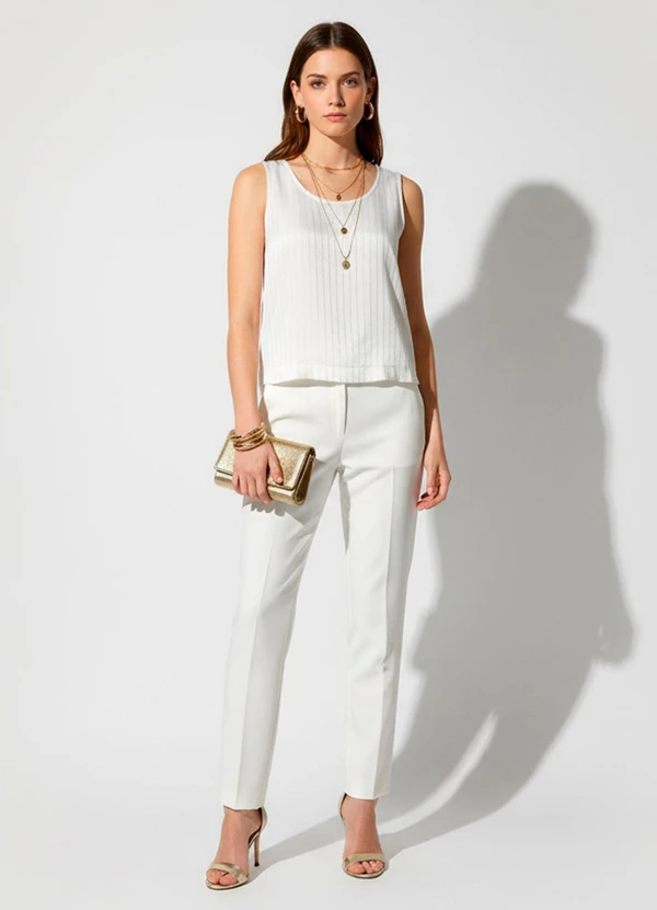 Quintess - Blusa Regata Off White em Viscose com Poliéster 10