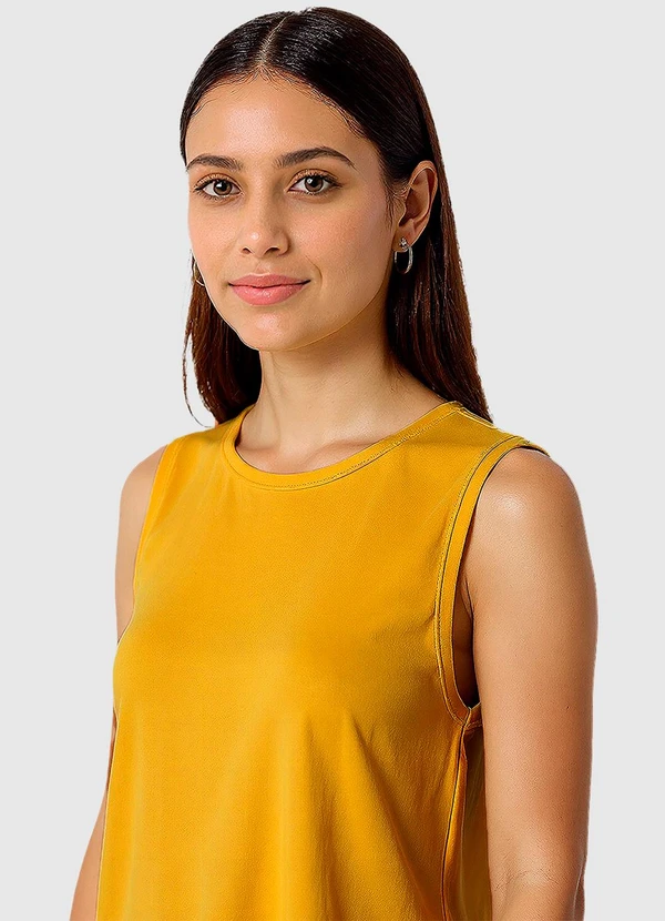 Malwee - Blusa Reta em Viscose Amarelo 4