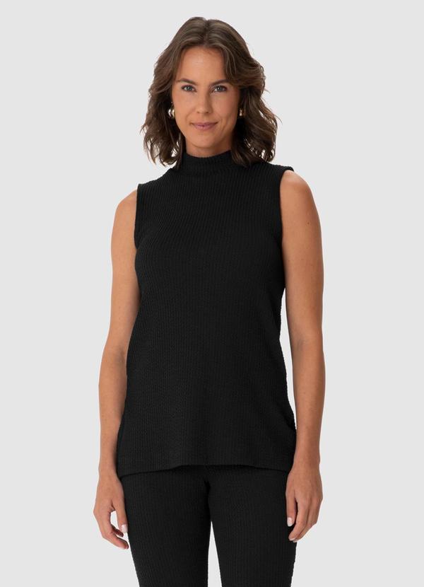 Malwee - Blusa Reta Texturizada com Fenda Preto 1