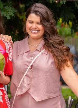 Quintess - Blusa Rosé em Tecido Alfaiataria de Viscose - QUINTESS