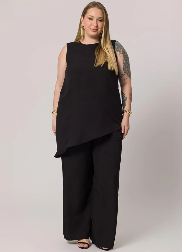 Doce Trama - Blusa sem Manga em Plano Creponado Preto 3