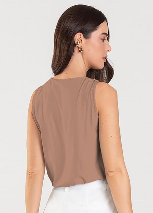 Dianna - Regata Feminina Marrom 2