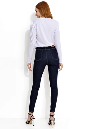Moda Pop - Blusa Branca Manga Longa com Decote em V - MODA POP