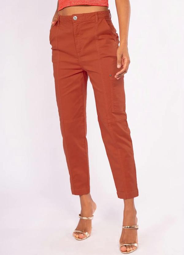 Doce Trama - Calça Baggy em Sarja Terracota 1