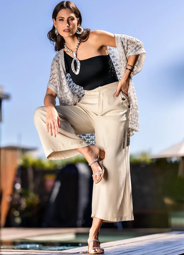 Quintess - Calça Bege Claro em Viscose Plana Sarjada 2